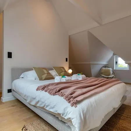 Modern House On Top Location In Knokke *